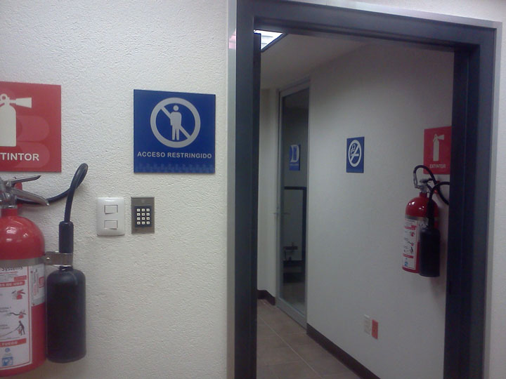 Control de acceso en Neza